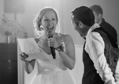 Discours émouvant de la mariée lors d’un mariage à Frontignan pendant la réception – photographe mariage Mathis Vision